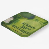ゴルフコースでゴルフの50歳の誕生日 ペーパープレート (傾斜あり)
