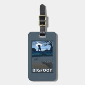 ゴルフコースによる大きい足の歩く ラゲッジタグ (正面縦)