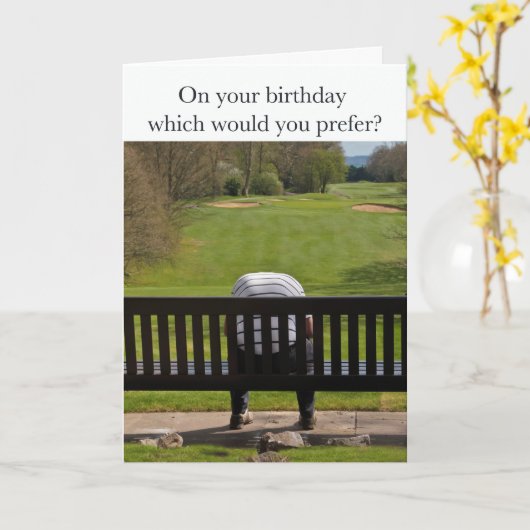 ゴルフコースの誕生日カードの悪い日 カード (黄色い花)