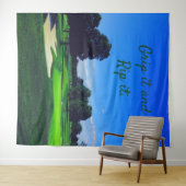 ゴルフコース グリップしてリップして タペストリー (インサイチュ(横))