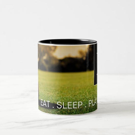 ゴルフコーヒー・マグを食べて下さい、眠らせて下さい、遊んで下さい ツートーンマグカップ (中央)