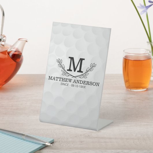 ゴルフパーソナライズされたボールパターン名モノグラム年齢 台座サイン (インサイチュ)