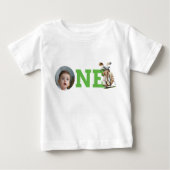 ゴルフファースト誕生日写真パーソナライズされた ベビーTシャツ (正面)