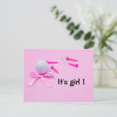 ゴルフボールそれはピンクの女の子の赤ちゃんシャワーである ポストカード (スタンド正面)