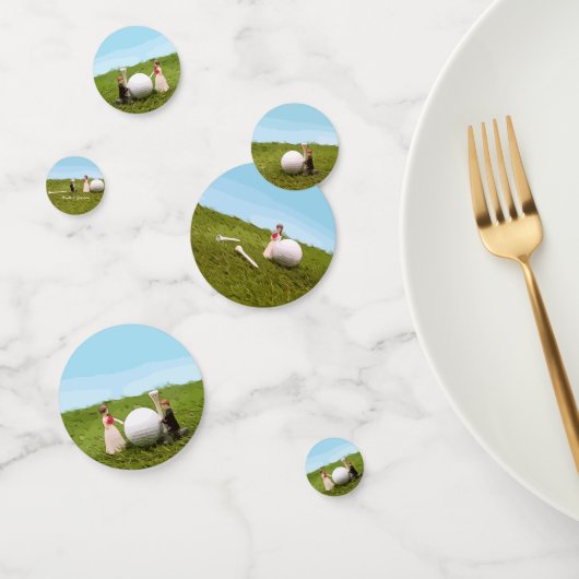 ゴルフボールティー付きのゴルフの新結婚郎新婦 コンフェッティ (グループ)