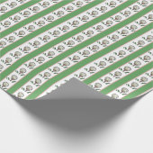 ゴルフボール オン ティー セージ タン アンド ホワイト ラッピングペーパー (角)