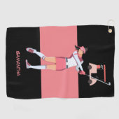 ゴルフレディーウーマンはピンクドレスピンクカートでゴルフをしている ゴルフタオル (横)