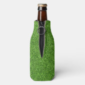 ゴルフ場の美しい緑の草の質感 ボトルクーラー (ボトル裏面)