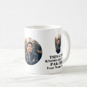 ゴルフ手袋の形状の写真の男はパーの手を知っている コーヒーマグカップ (正面右)