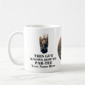 ゴルフ手袋の形状の写真の男はパーの手を知っている コーヒーマグカップ (左)