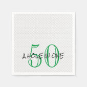 ゴルフ誕生日50ワンゴルフボールの穴おもしろい スタンダードカクテルナプキン (正面)