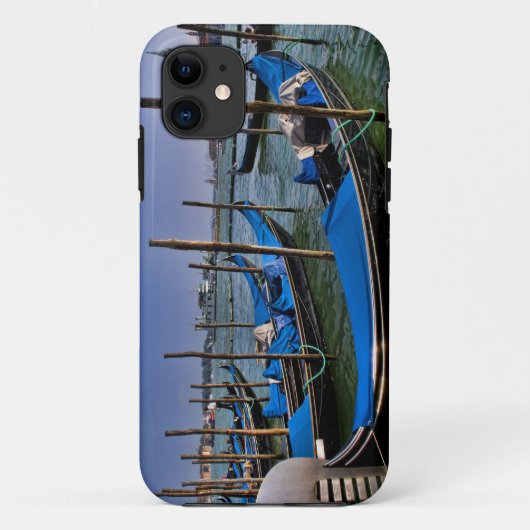 ゴンドラが並ぶグランド・カナル Case-Mate iPhoneケース (裏面)