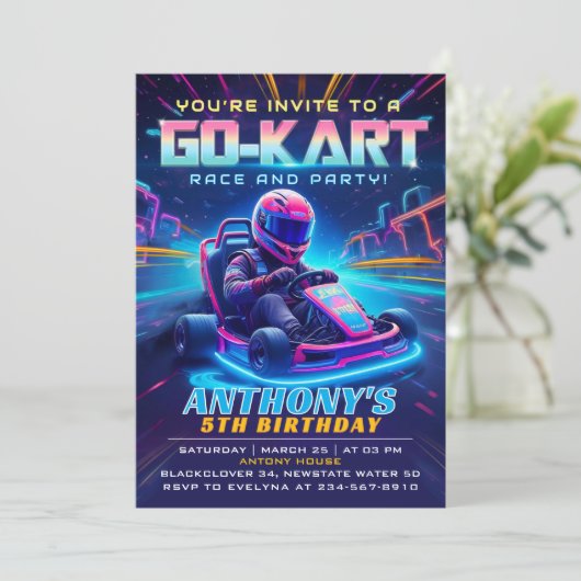ゴーカートのレース誕生日パーティーの招待状 招待状 (スタンド正面)
