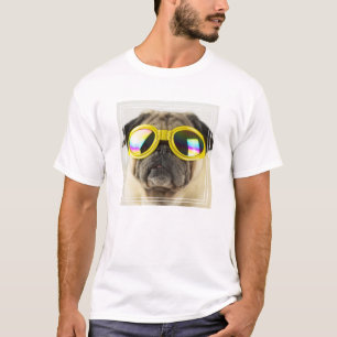 ゴーグル付きパグ Tシャツ