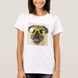 ゴーグル付きパグ Tシャツ
