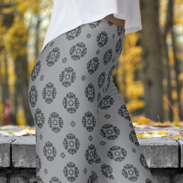 ゴージャスなグレーと黒マンデラ模様 レギンス