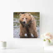 ゴージャスなコディアックブラウンベア スクエア壁時計 (ホーム)