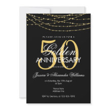 ゴージャスなゴールドの光が50周年記念の結婚式を祝う