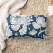 ゴージャスなネイビーブルーとホワイトベッドルームデコール ランバークッション (ブランケット)