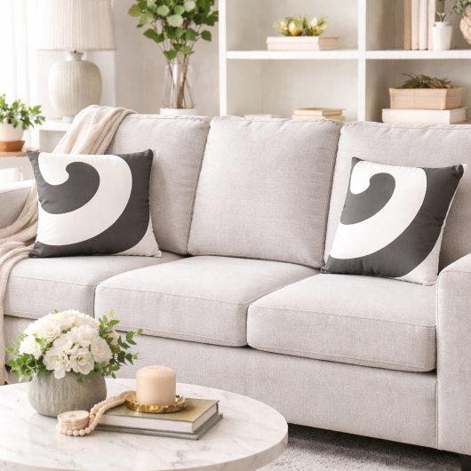 ゴージャスな灰色と白の渦巻き クッション