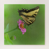 ゴージャスな蝶オン《植物》百日草 ジグソーパズル (横)