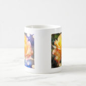 ゴージャスな黄色いバラの花。花の写真。 コーヒーマグカップ (中央)