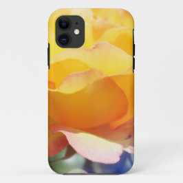 ゴージャスな黄色いバラの花。花の写真。 iPhone 11 ケース