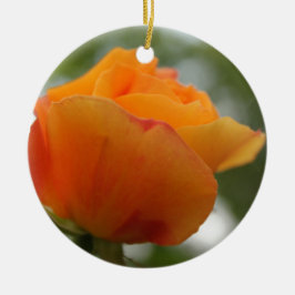 ゴージャスな黄色のバラの花写真。 セラミックオーナメント