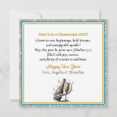 ゴージャスな黒人女性がシャンパンを開ける新年のお祝い カード (裏面)