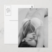 ゴージャスなB&Wランジェリーモデル写真ポストカード ポストカード (正面/裏面)