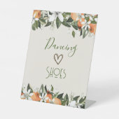 ゴージャスピーチフリップフロップステーション踊り 台座サイン (正面)