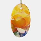 ゴージャスファンシーイエローローズハッピーホリデー セラミックオーナメント (右)