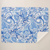 ゴージャスブルーホワイトフローラペイズリーアートパターン シェルパブランケット (正面(横))