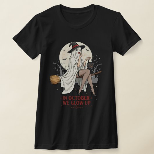 ゴーストウィッチのほうきライド - ハロウィン Tシャツ (レイダウン)