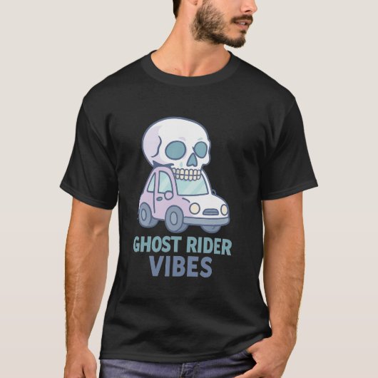 ゴーストライダーの雰囲気 ドクロ ドライビングカー Tシャツ (正面)