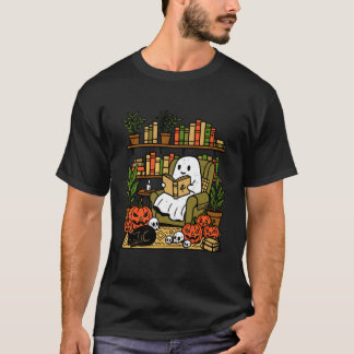 ゴーストライブラリーの本を読むハロウィンの図書館員T Tシャツ