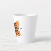 ゴータイム – やる気を起こさせる引用文デザインのFearle カフェラテマグ (正面)