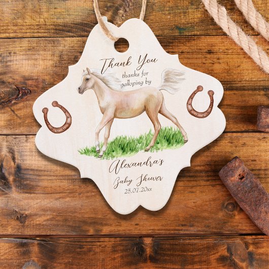 ゴーベビーランニングのベージュの馬のフォール赤ちゃんシャワー フェイバータグ