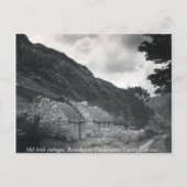 ゴールウェイアイルランドの古いアイルランドの茅葺きコテージ ポストカード (正面)