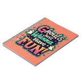 ゴールズジャストワンハングイおもしろい-レトロハロウィーンビベス ノートブック (左側)