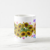 ゴールダイかわいいゴールデンレトリバーが大好きな女の子 コーヒーマグカップ (中央)