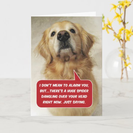 ゴールデンおもしろいレトリエバー荒角恐怖症 – 誕生日 カード (黄色い花)