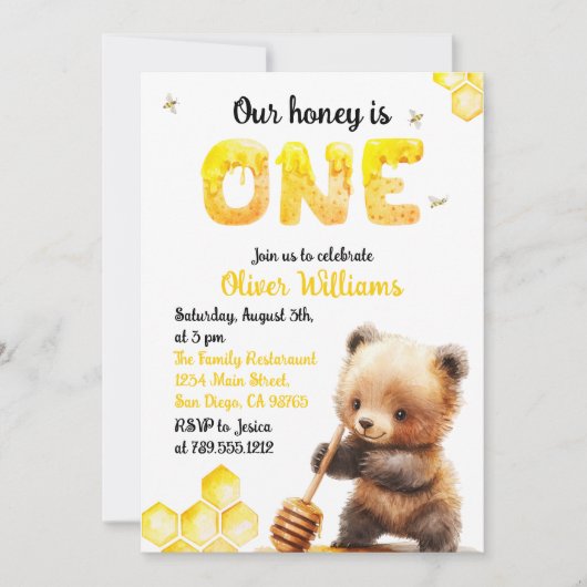 ゴールデンよくはしゃぐビーをテーマにしたクマ1年誕生日 招待状 (正面)