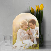 ゴールデンアワーの優雅な写真モノグラム ウェディング アーチ 招待状