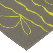 ゴールデンイエロー誕生日最新カスタムのロングメイド ロングテーブルランナー (コーナー)