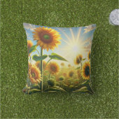 ゴールデンエンブレイスサンフラワー アウトドアクッション (芝生)