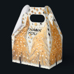 ゴールデンクリスマスツリーシャイニースノーフレークの休日 フェイバーボックス<br><div class="desc">ゴールデンクリスマスツリー輝く雪の結晶の休日の好意ボックス。美ユニークしいスタイリッシュデザイン簡単パーソナライズされた。フォントスタイル、サイズ、色を変更できる。一致する項目が使用可能。</div>