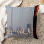 ゴールデンゲートブリッジからのサンフランシスコのスカイライン クッション (ブランケット)