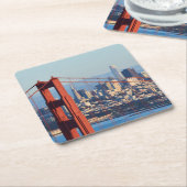 ゴールデンゲートブリッジを通るサンフランシスコの眺め スクエアペーパーコースター (アングル)