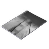 ゴールデンゲートブリッジタワー霧に包まれた ノートブック (左側)